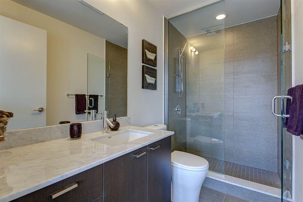 Downtown Mississauga Executive Suites Sq1 Zewnętrze zdjęcie